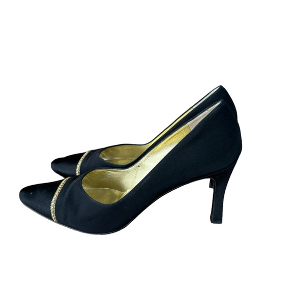 ST JOHN Made In Italy Black Cloth Rhinestone Trim Women's Heels Size 11 - Picture 3 of 6